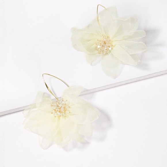 Jewelry - Mesh Flower Drop Earrings
